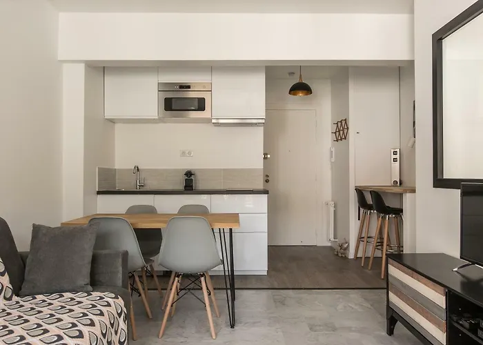 Beautiful Apartment Near Monaco